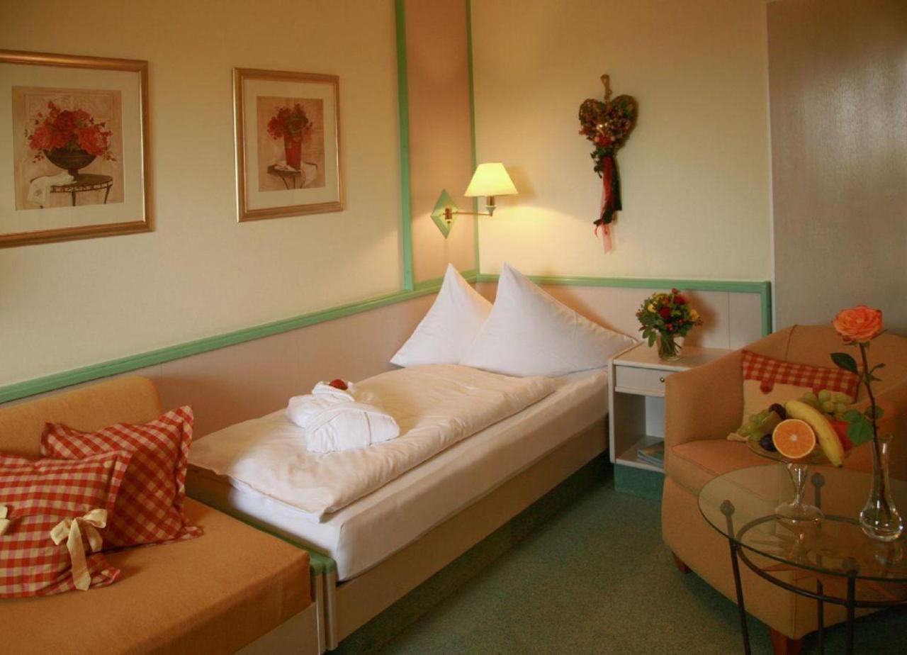 Hotel Dein Franz Bad Füssing Εξωτερικό φωτογραφία